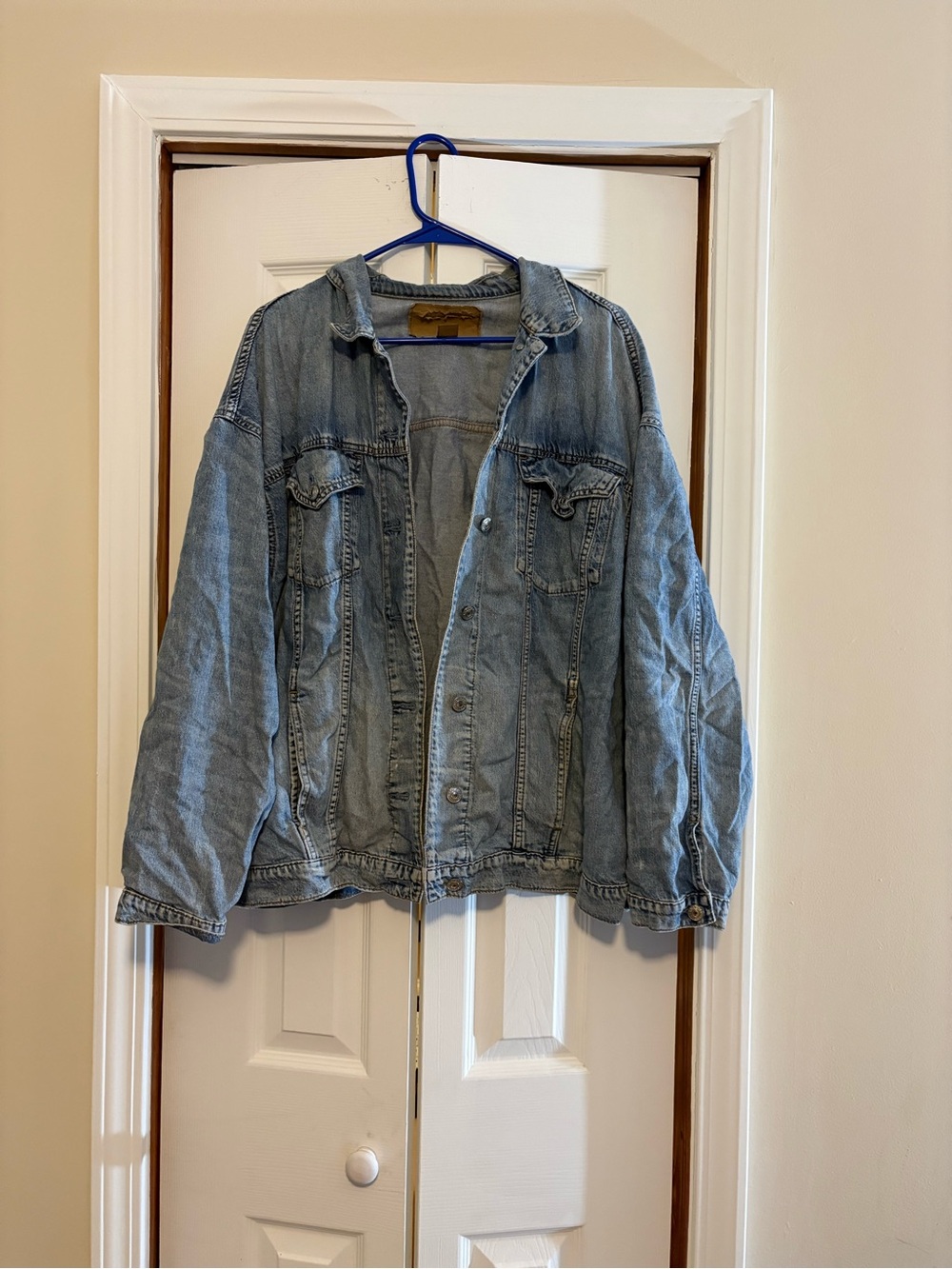 American Eagle Outfitters Light Blue Denim Jean Jacket